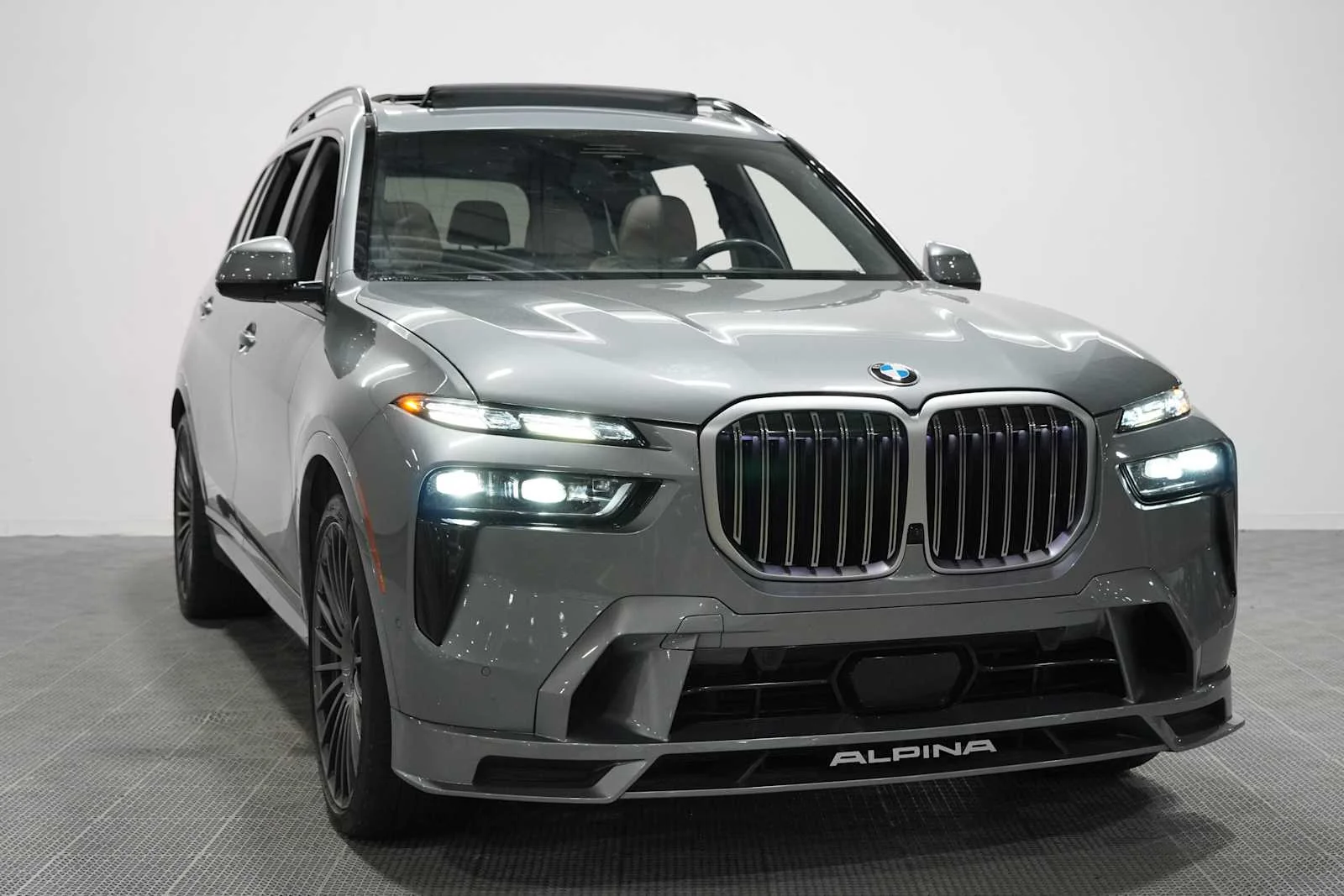 Certified Used 2024 Skyscraper Grey Metallic BMW ALPINA XB7 image 3