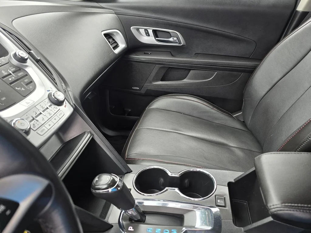 Used 2016 MOSAIC BLACK METALLIC Chevrolet LTZ image 15
