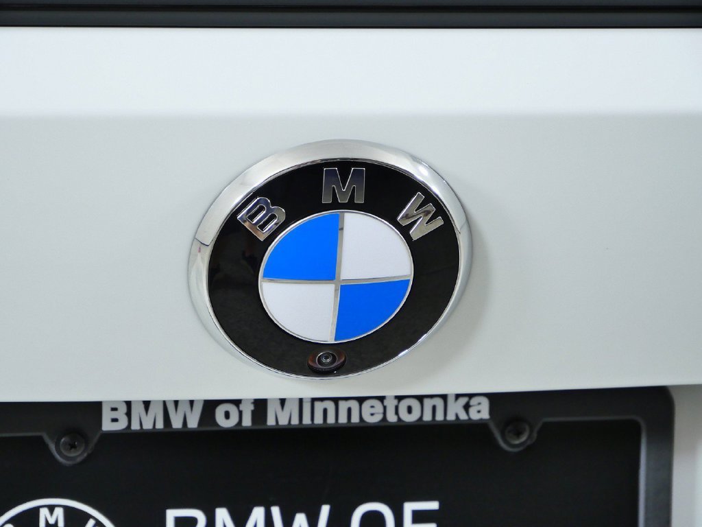 New 2027 Alpine White BMW 430i xDrive image 13