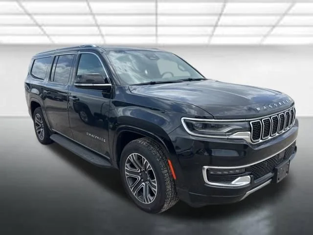 2024 Jeep Wagoneer L Series II 4WD's photo