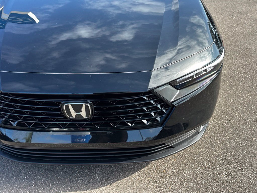 Used 2024 Crystal Black Pearl Honda LX image 5