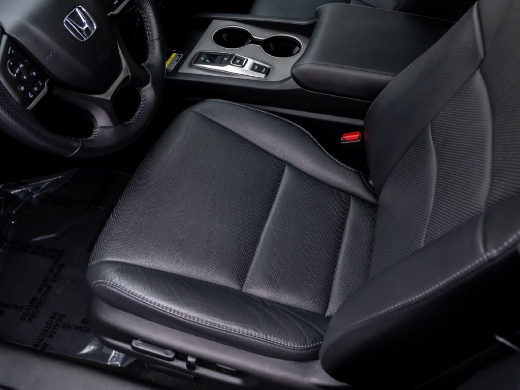 2025 Honda Passport EX-L - Photo 15