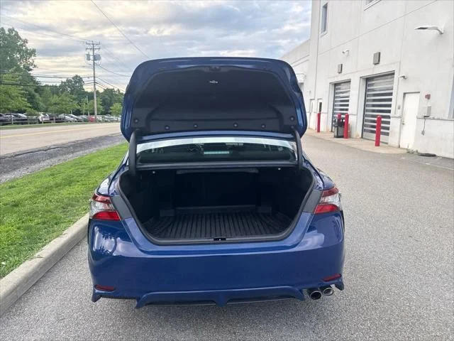 Certified Used 2023 RESERVOIR BLUE Toyota  image 9