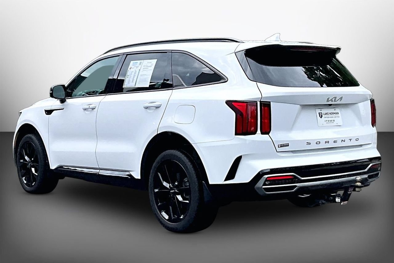 Used 2022 White Kia SX image 6