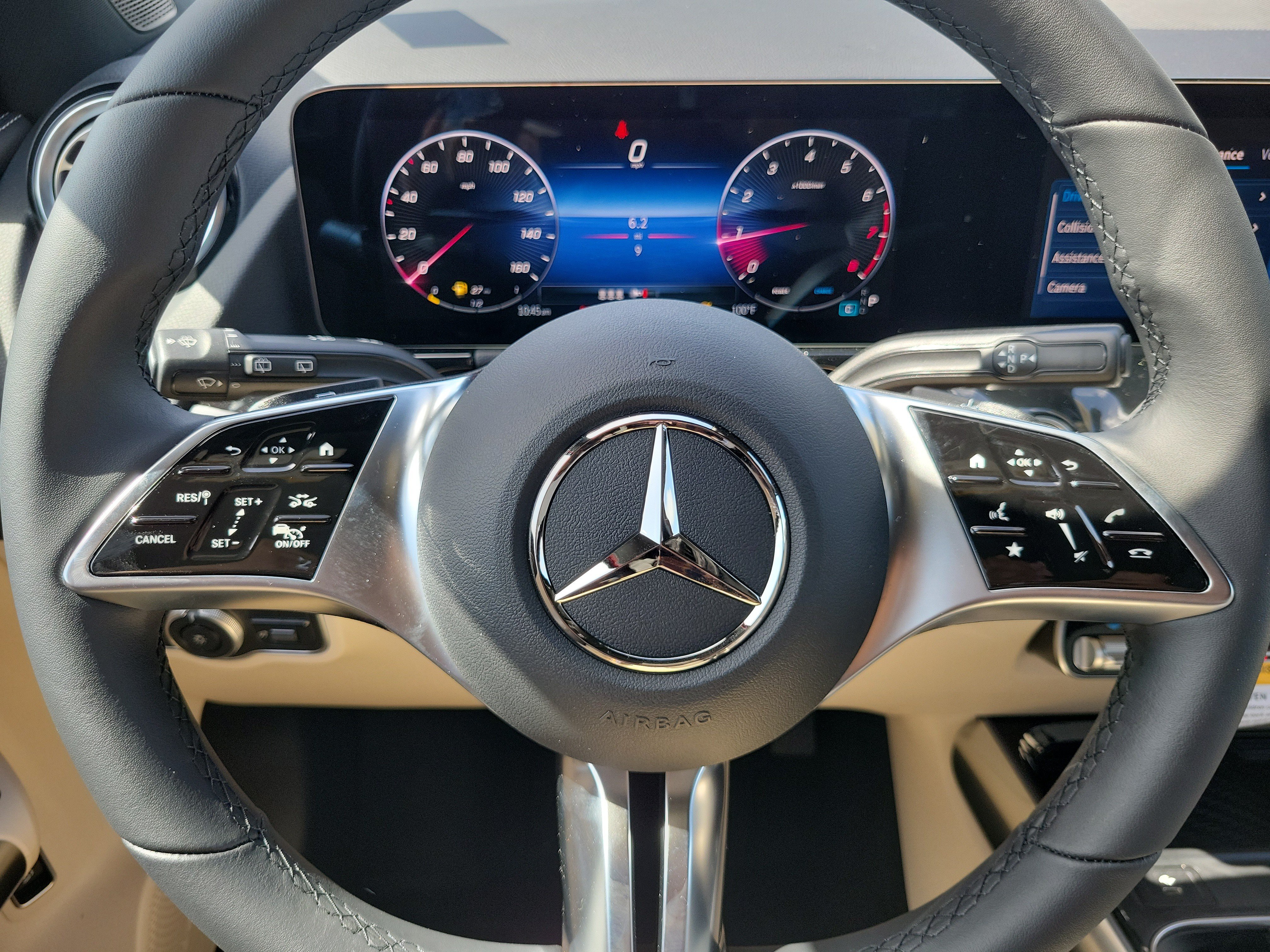 New 2026 MANUFAKTUR Patagonia Red Metallic Mercedes-Benz GLA 250 image 57