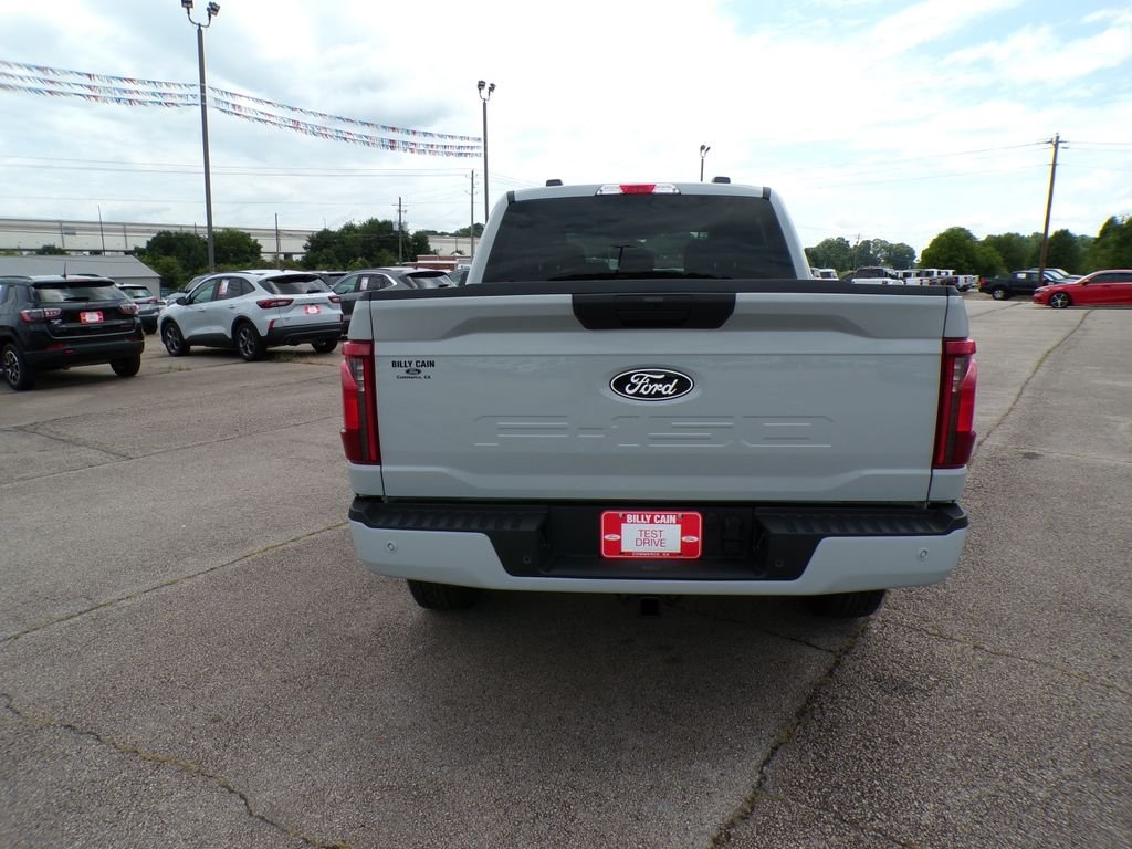 New 2026 Avalanche Ford XLT image 6