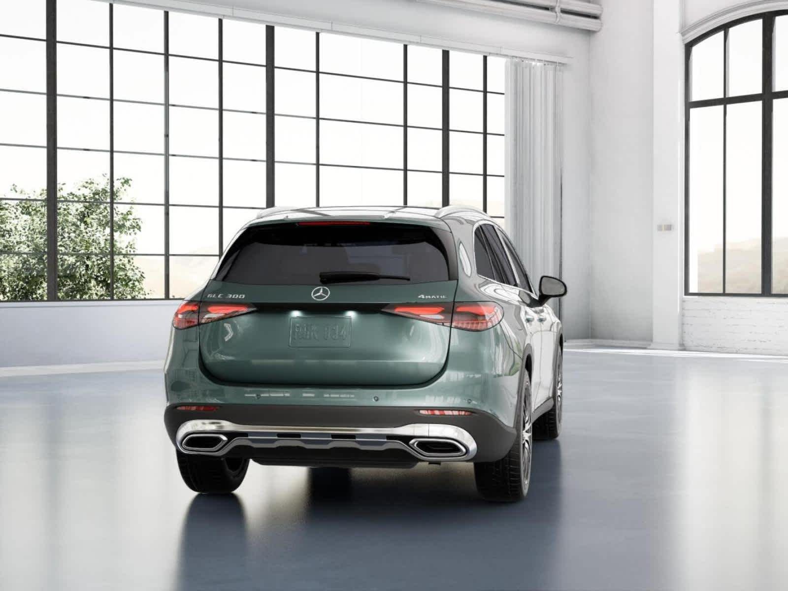 New 2026 Verde Silver Metallic Mercedes-Benz GLC 300 image 23