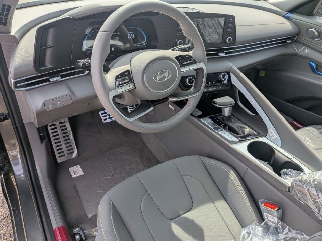 Used 2026 Gray Hyundai SEL Sport image 10