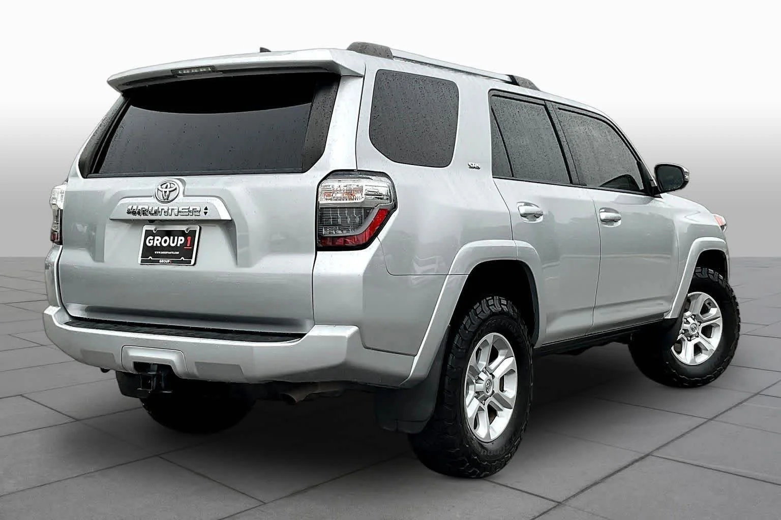 Used 2023 Classic Silver Metallic Toyota SR5 Premium image 13