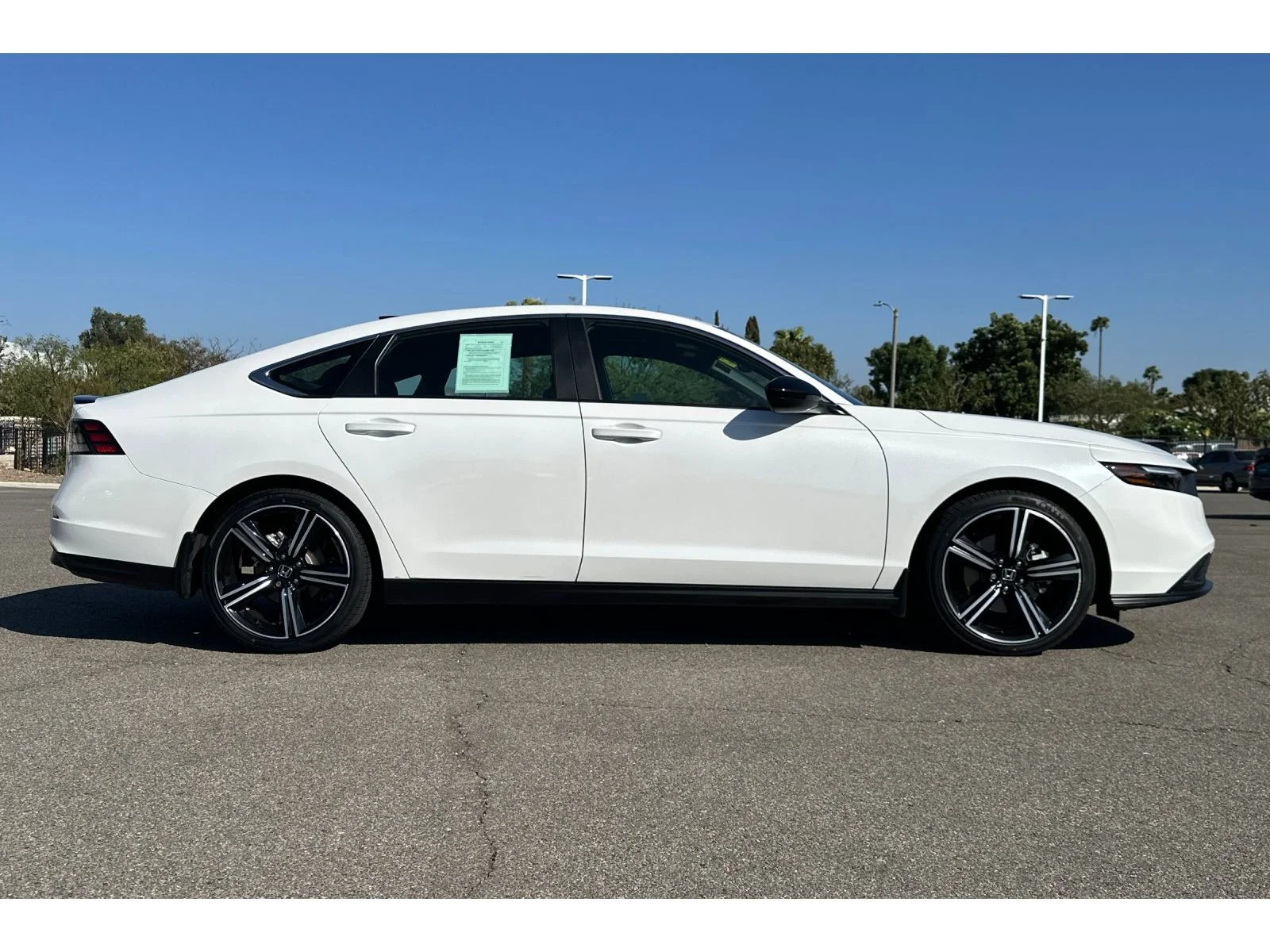 Used 2025 Platinum White Pearl Honda Sport image 7