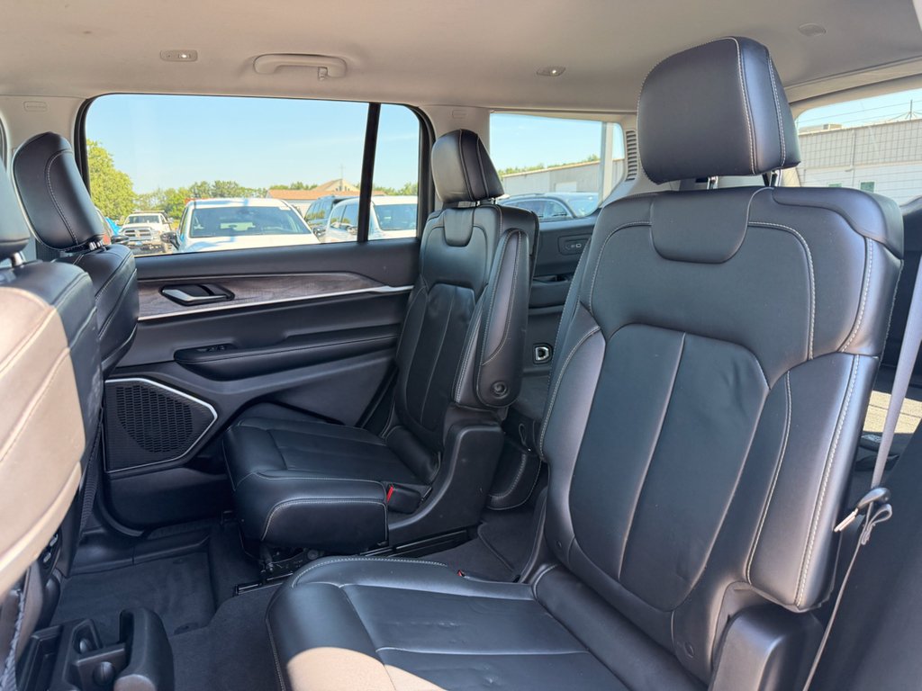 Used 2021 Bright White Clearcoat Jeep Limited image 12