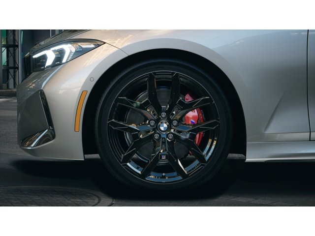 New 2026 Skyscraper Grey Metallic BMW  image 7