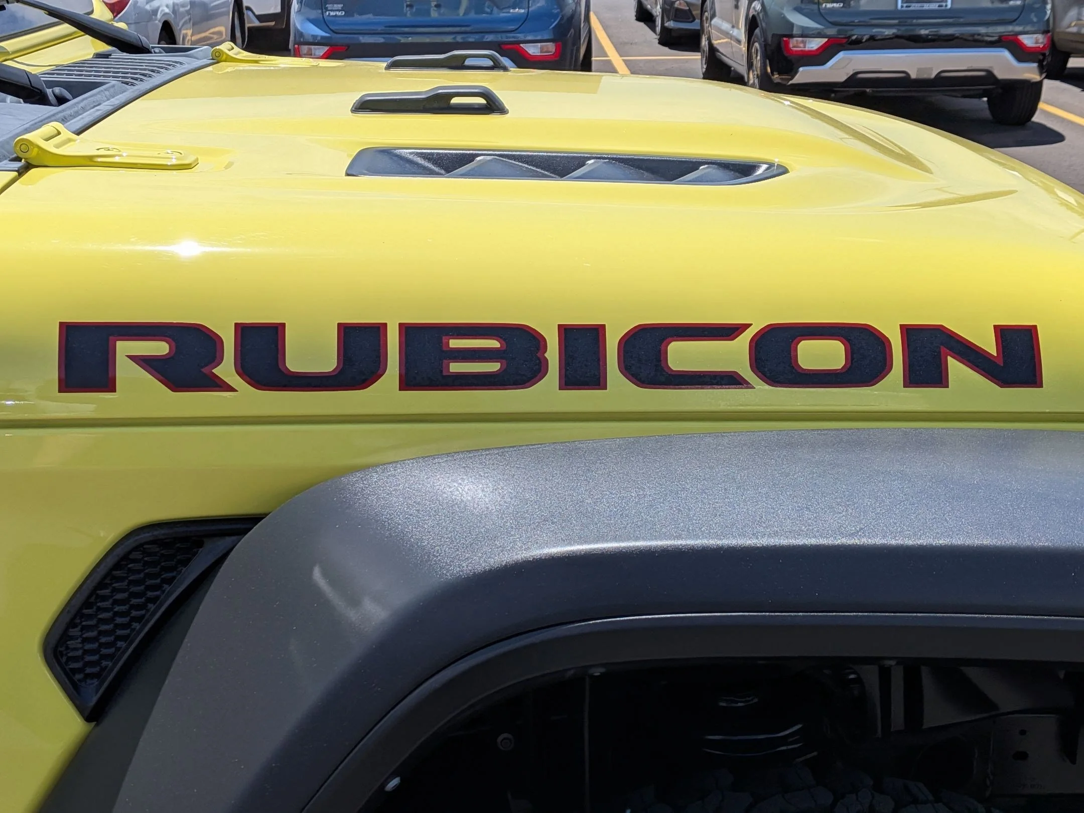 Used 2022 High Velocity Clearcoat Jeep Unlimited Rubicon image 33
