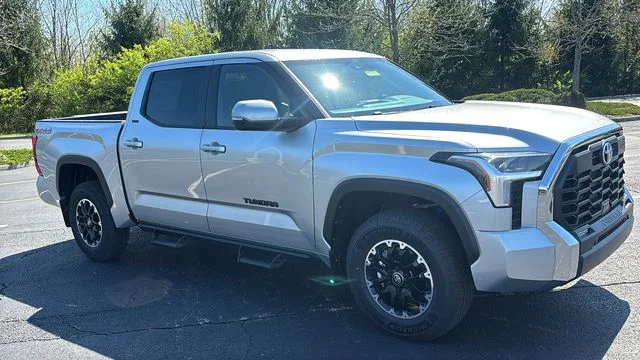 New 2026 Silver Toyota SR5 image 31