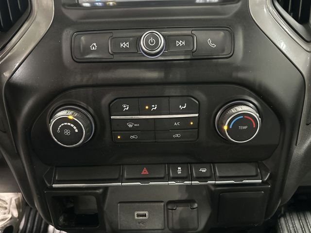 Used 2019 Summit White Chevrolet WT image 21