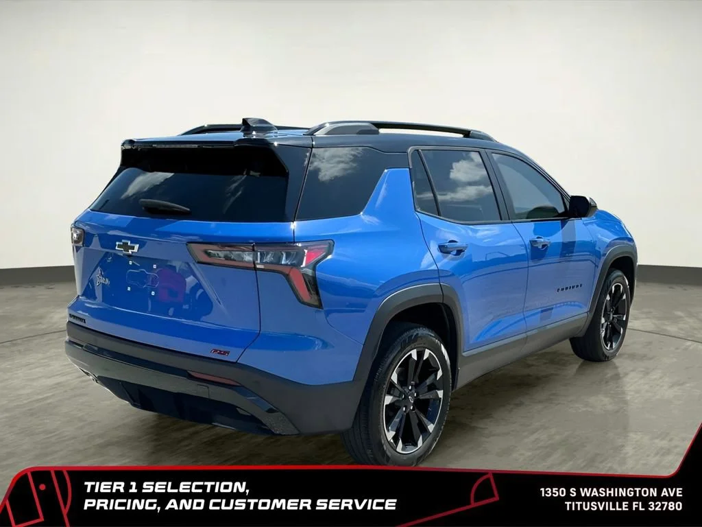 Used 2025 Reef Blue Metallic Chevrolet RS image 8