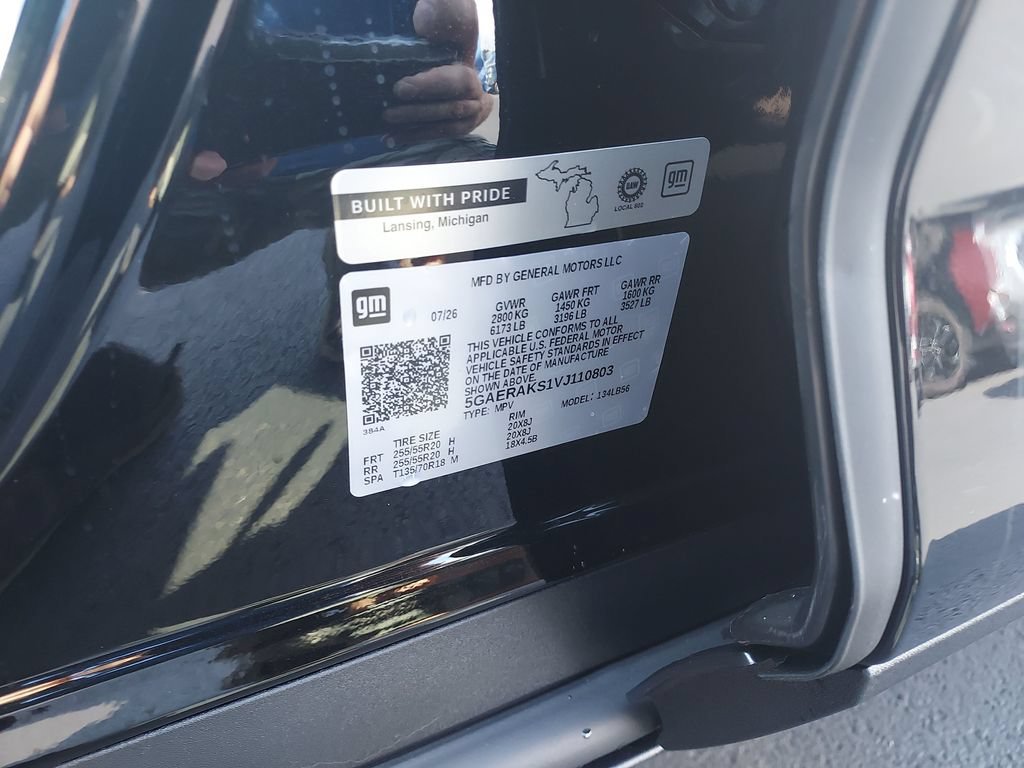 New 2027 Ebony Twilight Metallic Buick Preferred image 25