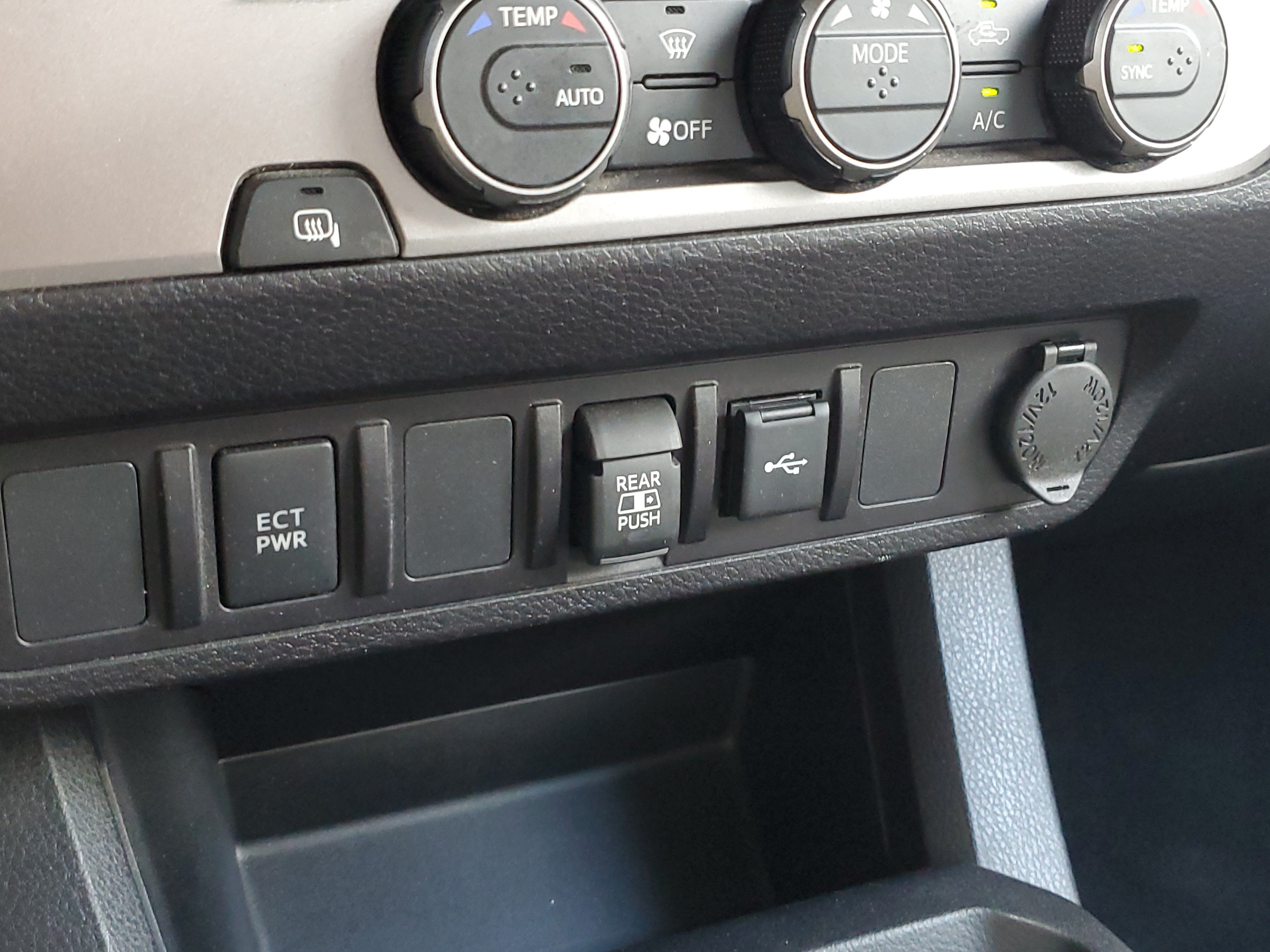 Used 2023 Magnetic Gray Metallic Toyota SR5 image 29