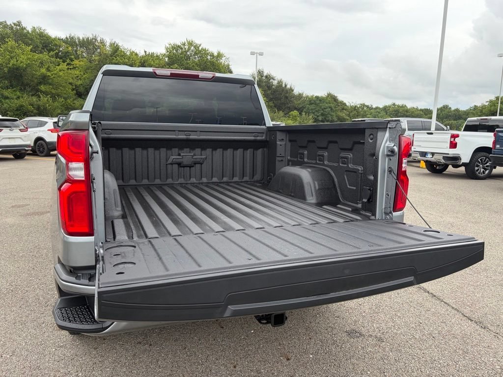 2026 Chevrolet Silverado 1500 RST - Photo 13