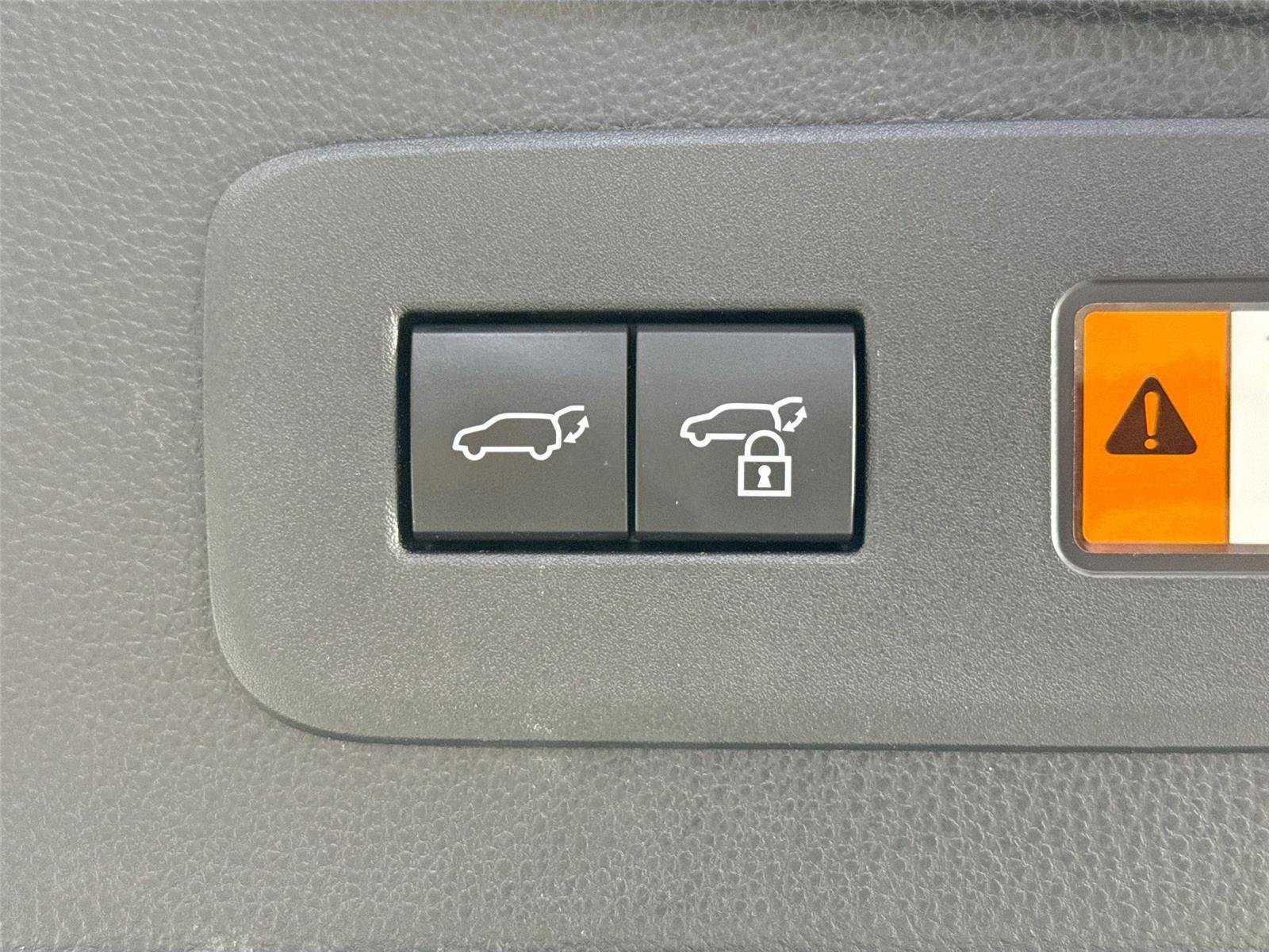 Used 2025 Black Toyota Base image 39