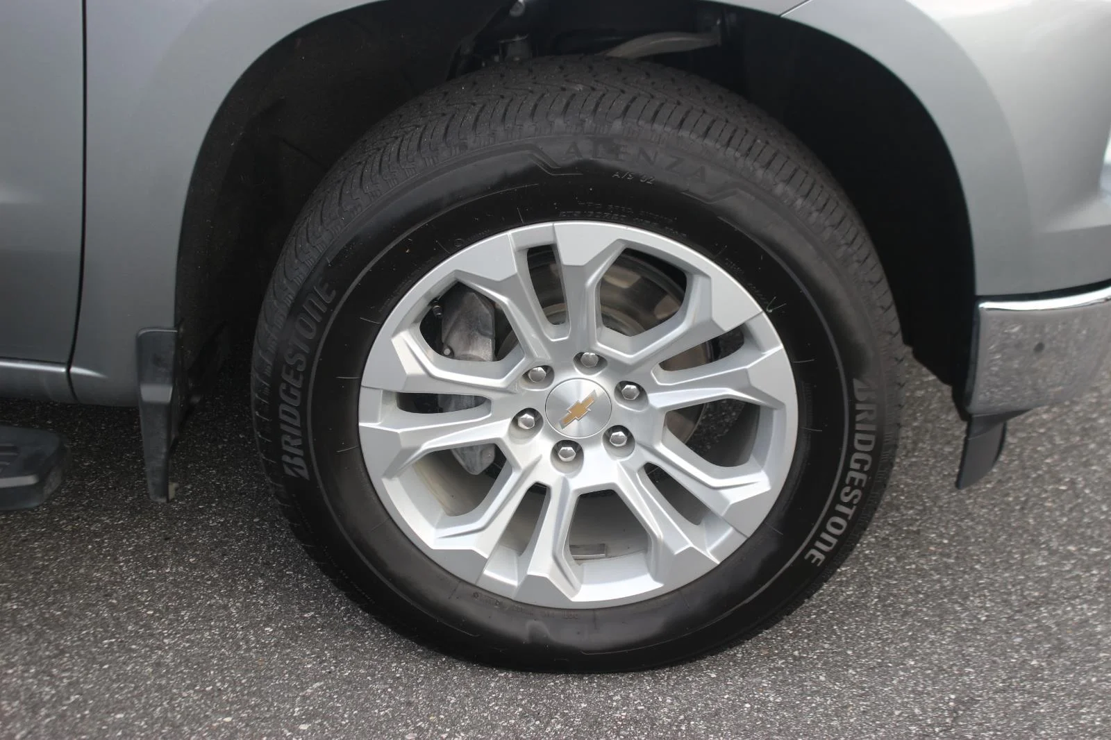 Used 2025 Sterling Gray Metallic Chevrolet LTZ image 36