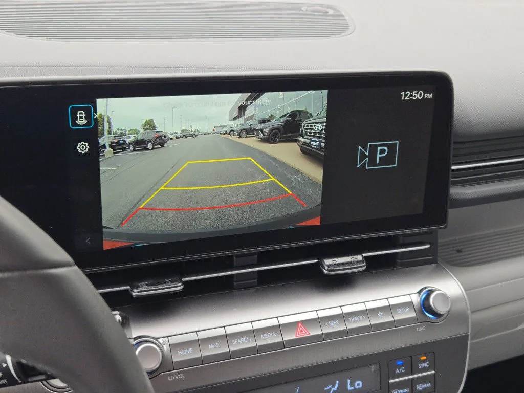 Used 2026 Orange Hyundai SEL Sport image 24