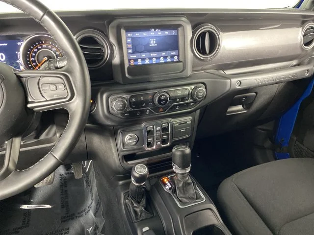 Used 2022 Blue Jeep Unlimited Sport Altitude image 28