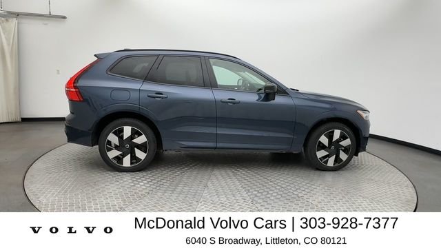 Used 2024 Blue Volvo T8 Plus Dark Theme image 9
