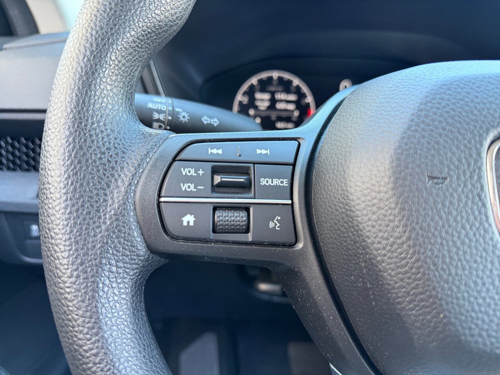 2023 Honda CR-V LX - Photo 11