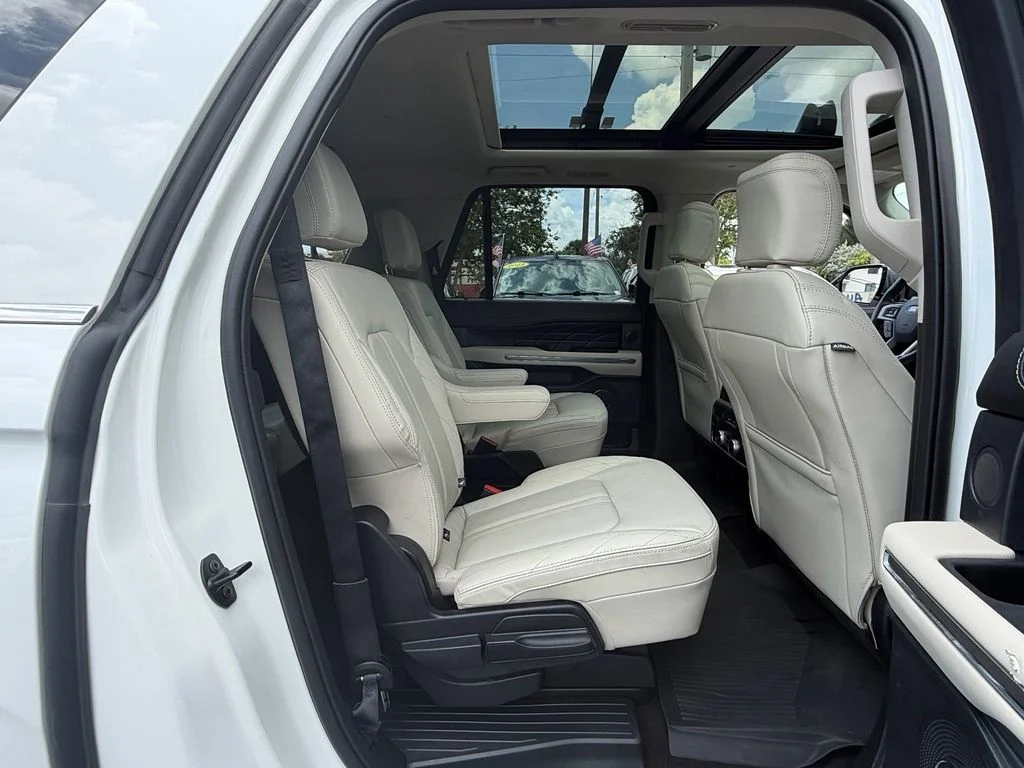 2021 Ford Expedition Platinum - Photo 19