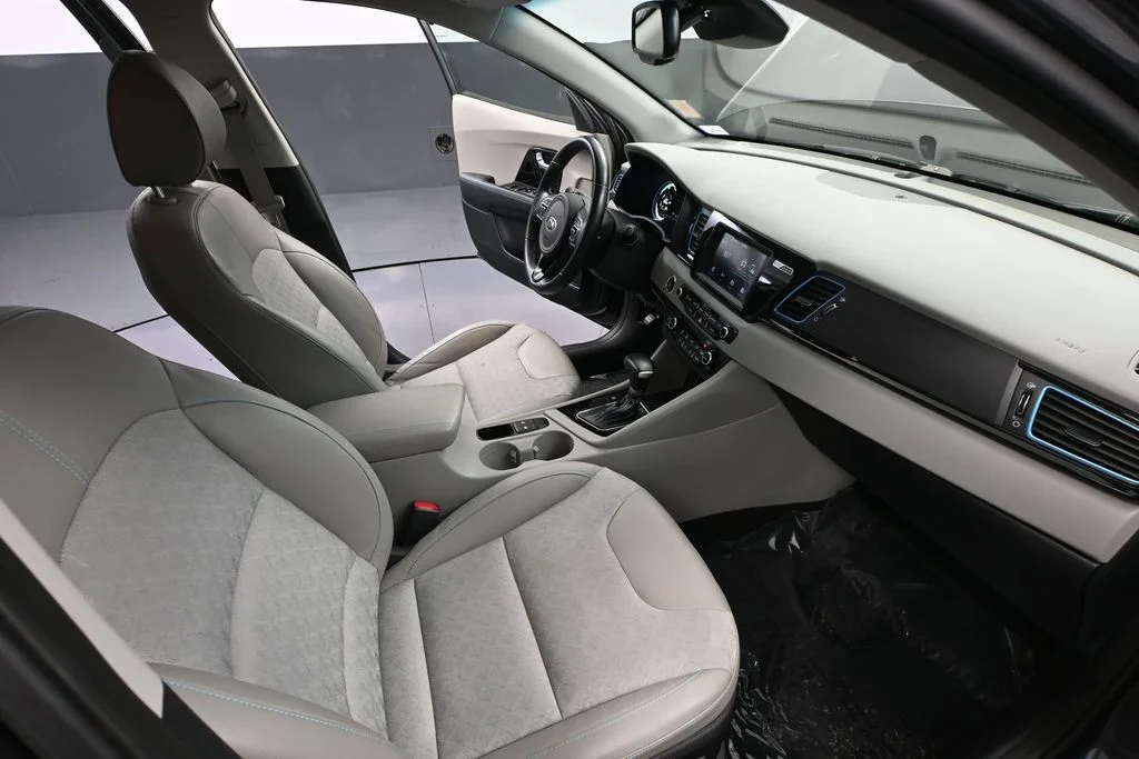 Used 2019 Gray Kia EX image 45