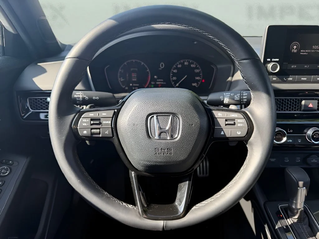 Used 2025  Honda Sport image 13