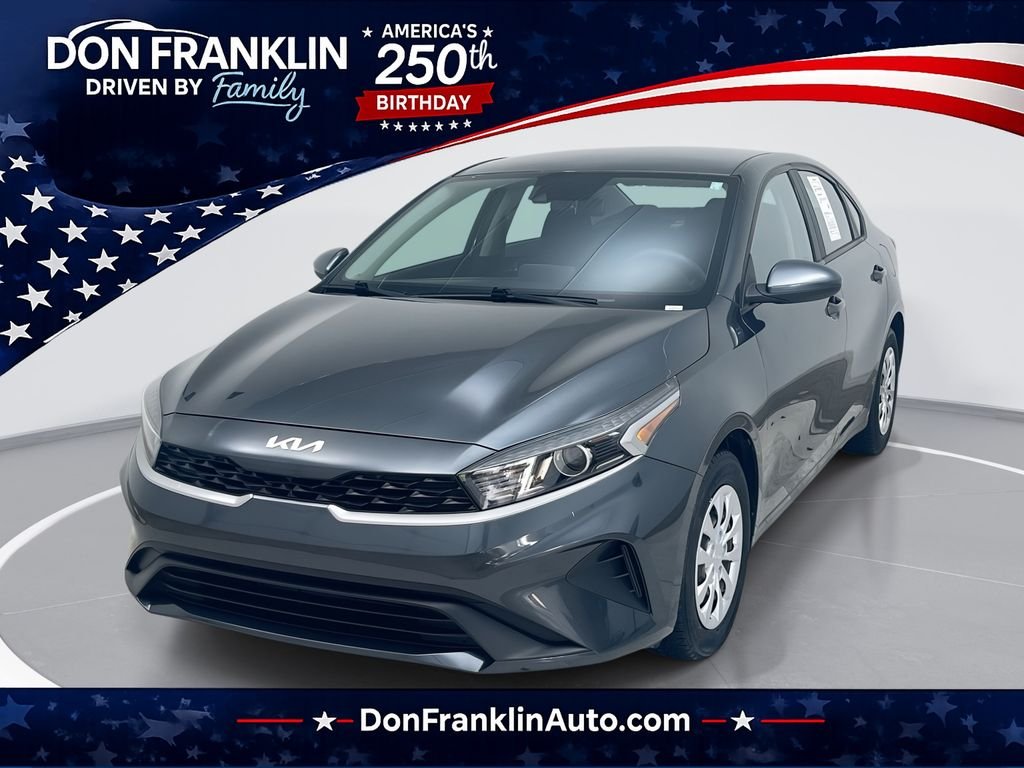 Used 2022 Gray Kia FE image 1