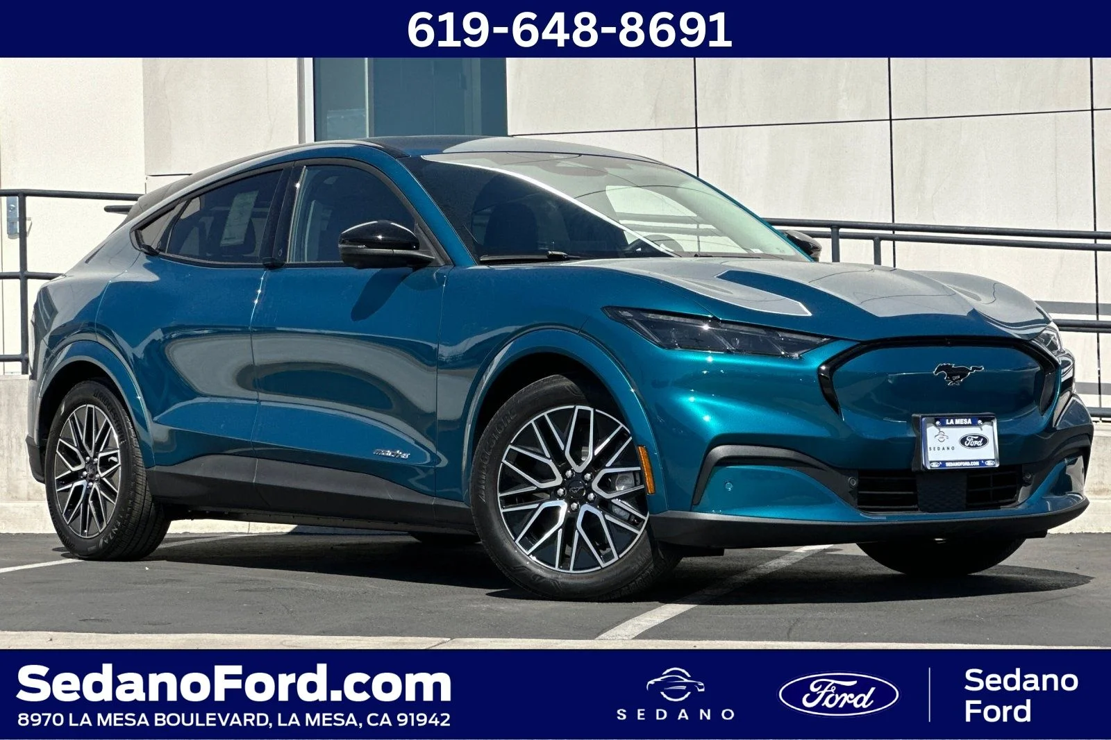 2026 Ford Mustang-Mach-e Premium's photo