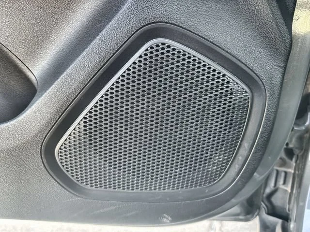 2025 Hyundai Venue SEL - Photo 22