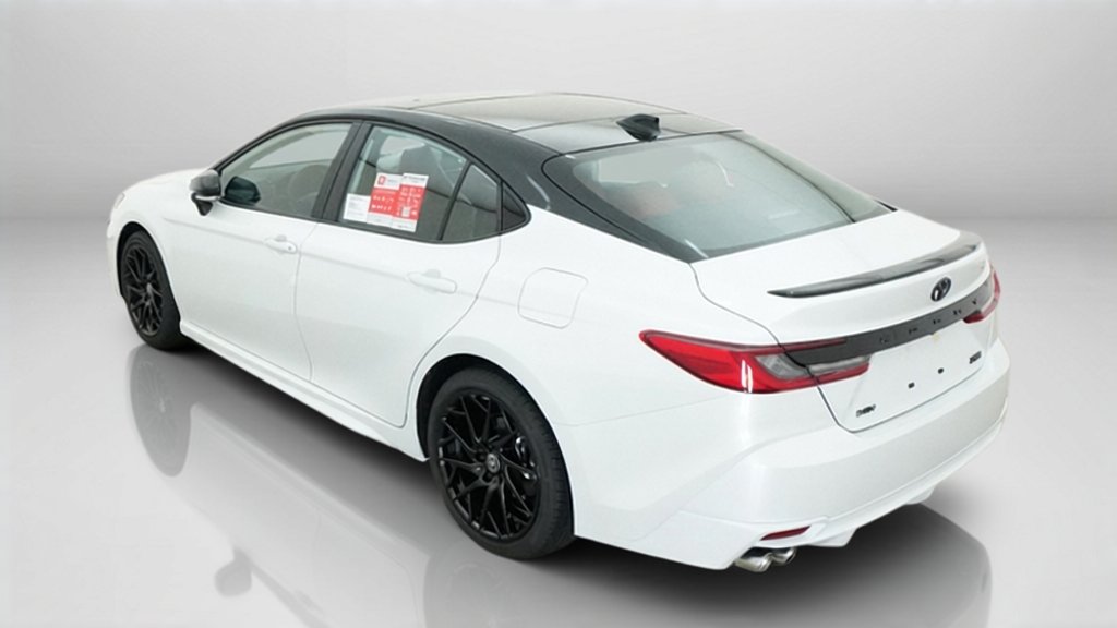 New 2026 Wind Chill Pearl with Midnight Black Metallic roof Toyota XSE image 14