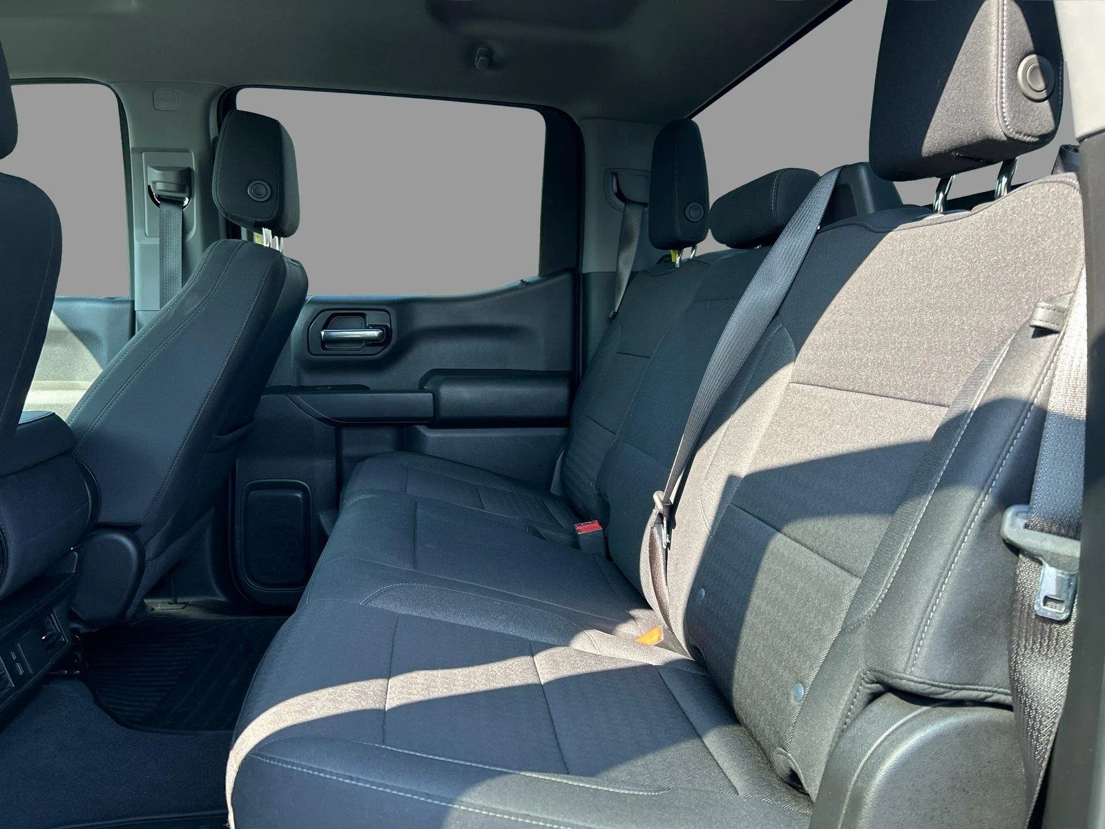 Used 2025 Sterling Gray Metallic Chevrolet Custom image 33