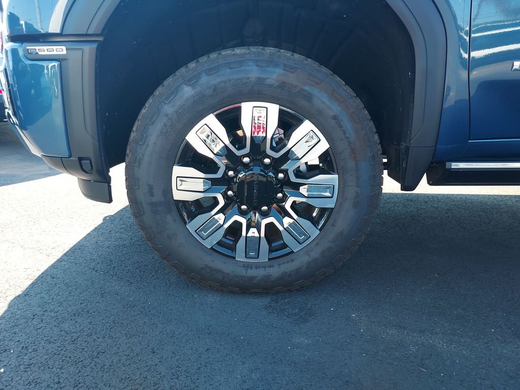Used 2026 Blue GMC Denali image 10
