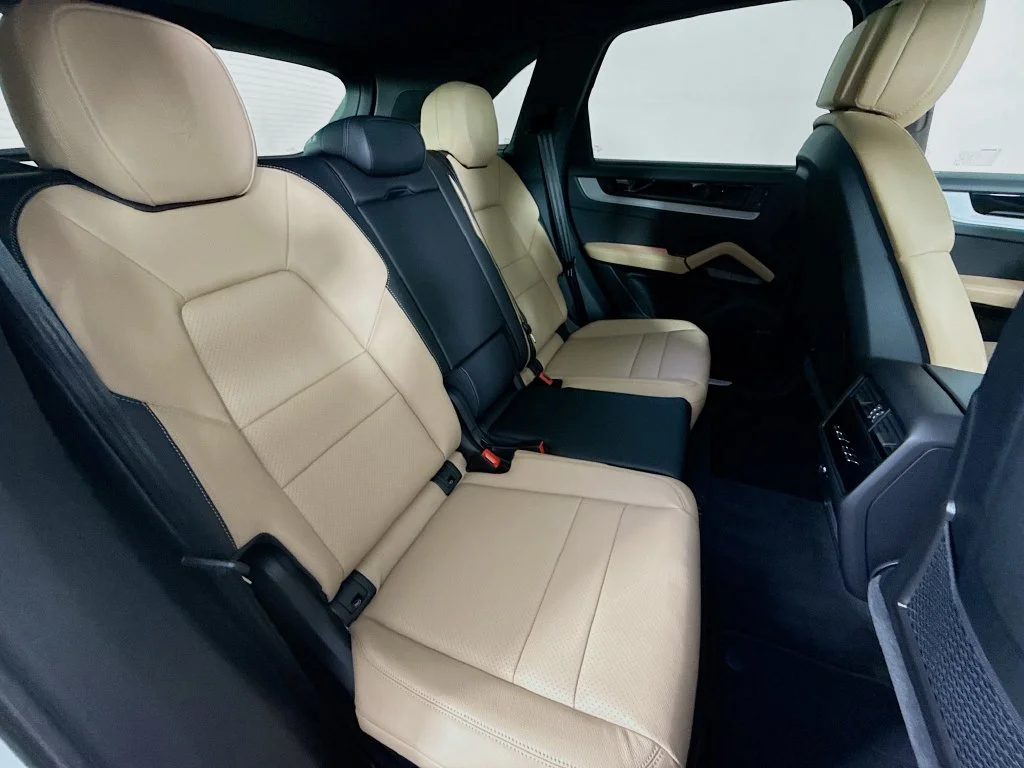 Certified Used 2026 White Porsche  image 29