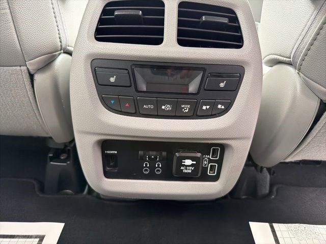 Used 2019 Steel Sapphire Metallic Honda Elite image 30