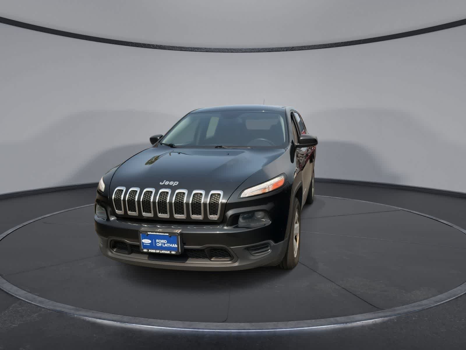 Used 2016 Brilliant Black Crystal Pearlcoat Jeep Sport image 3