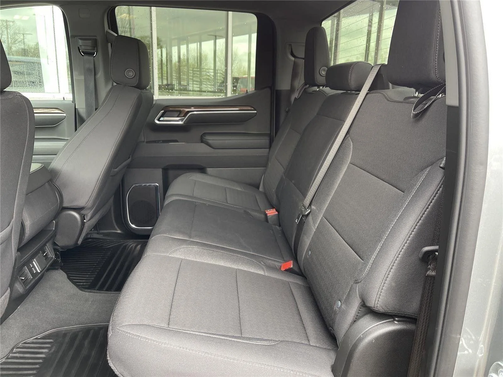Used 2025 Sterling Gray Metallic Chevrolet LT image 38
