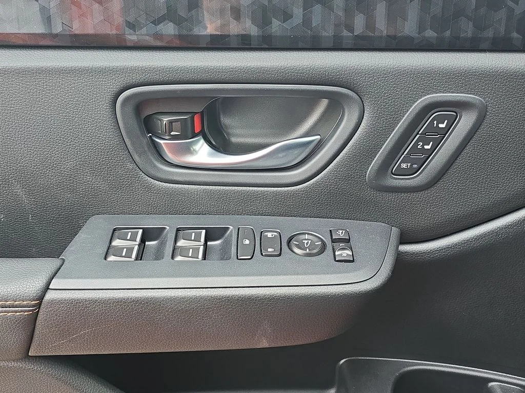 Used 2026  Honda TrailSport Elite image 19