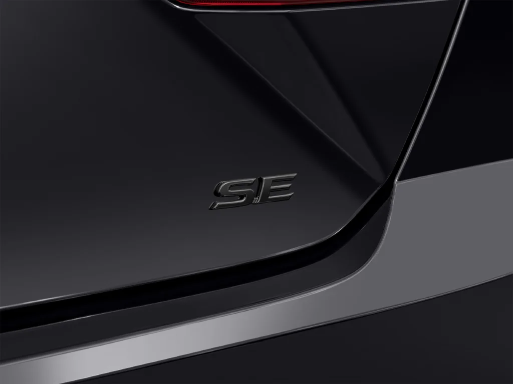 New 2026 Black Toyota XSE FRONT WHEEL DRIVE image 52