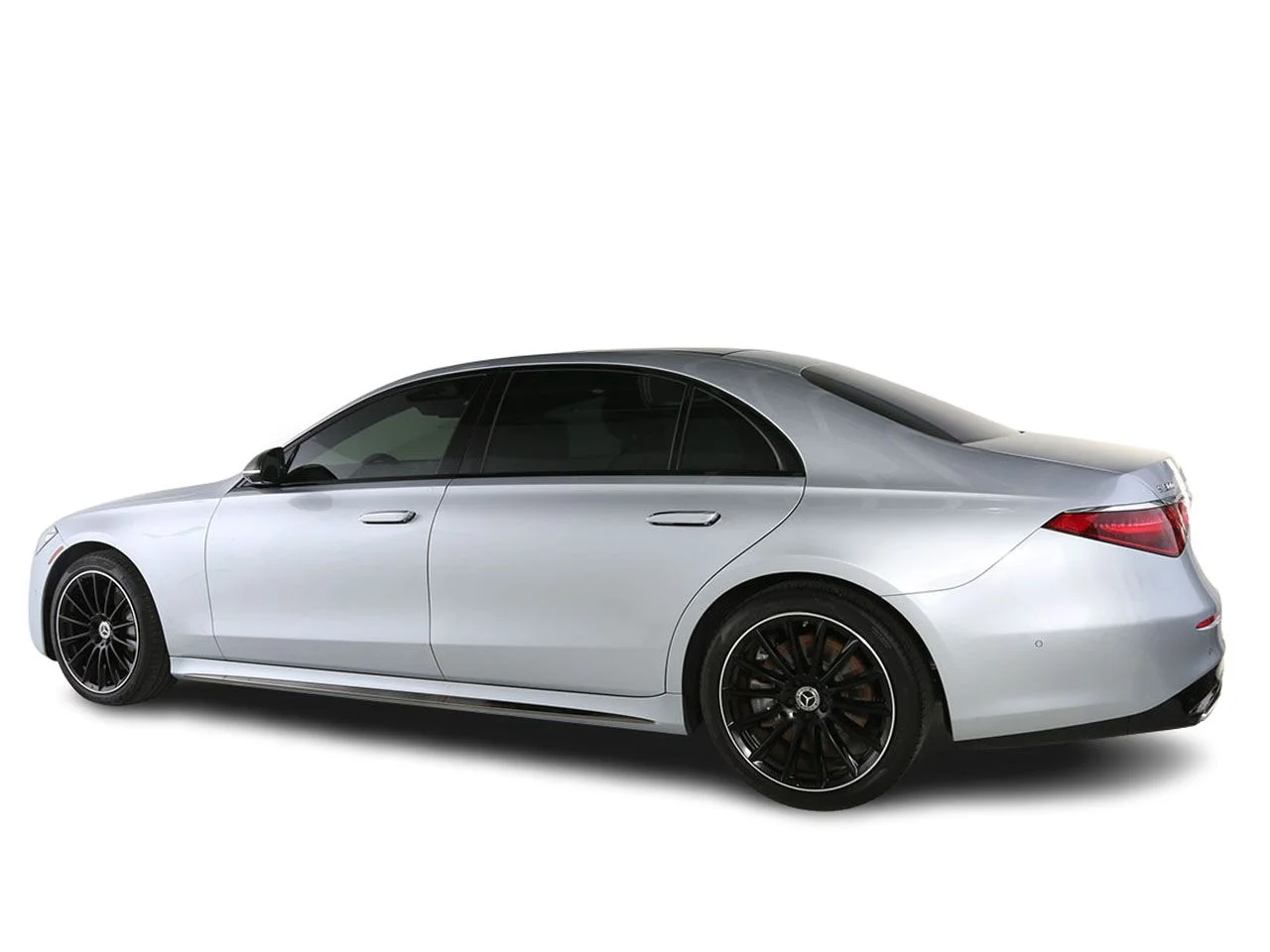 Used 2023 Silver Mercedes-Benz S 500 image 6