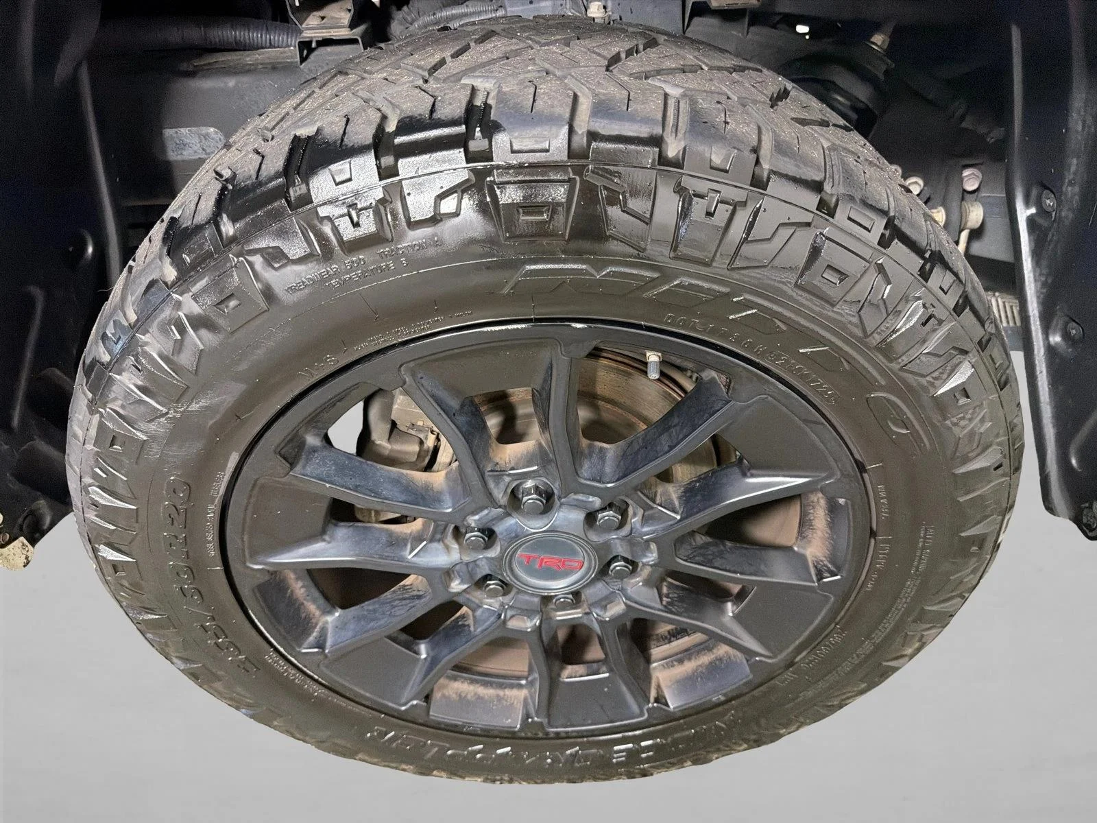 Used 2022 White Toyota SR5 image 17