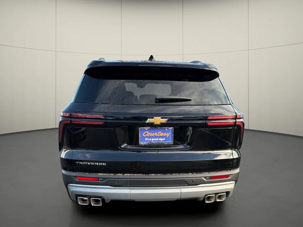 New 2027 Mosaic Black Metallic Chevrolet LT image 6