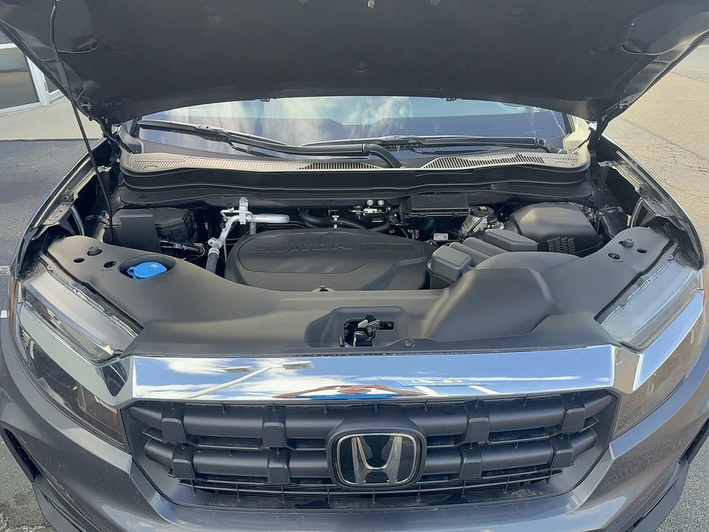 New 2026 Modern Steel Metallic Honda RTL image 16