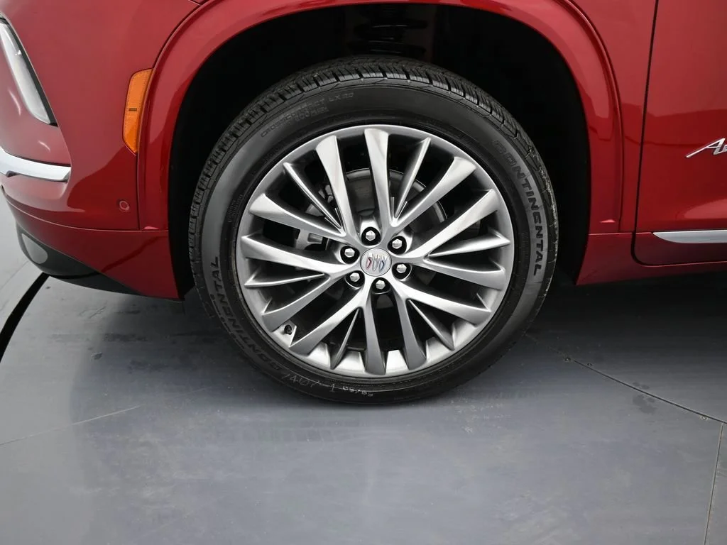 2025 Buick Enclave Avenir - Photo 8