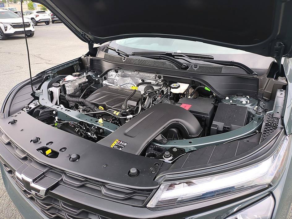 New 2026 Cypress Gray Chevrolet LT image 34
